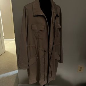 Torrid Drape Twill Anorak Jacket in Taupe Size 2
